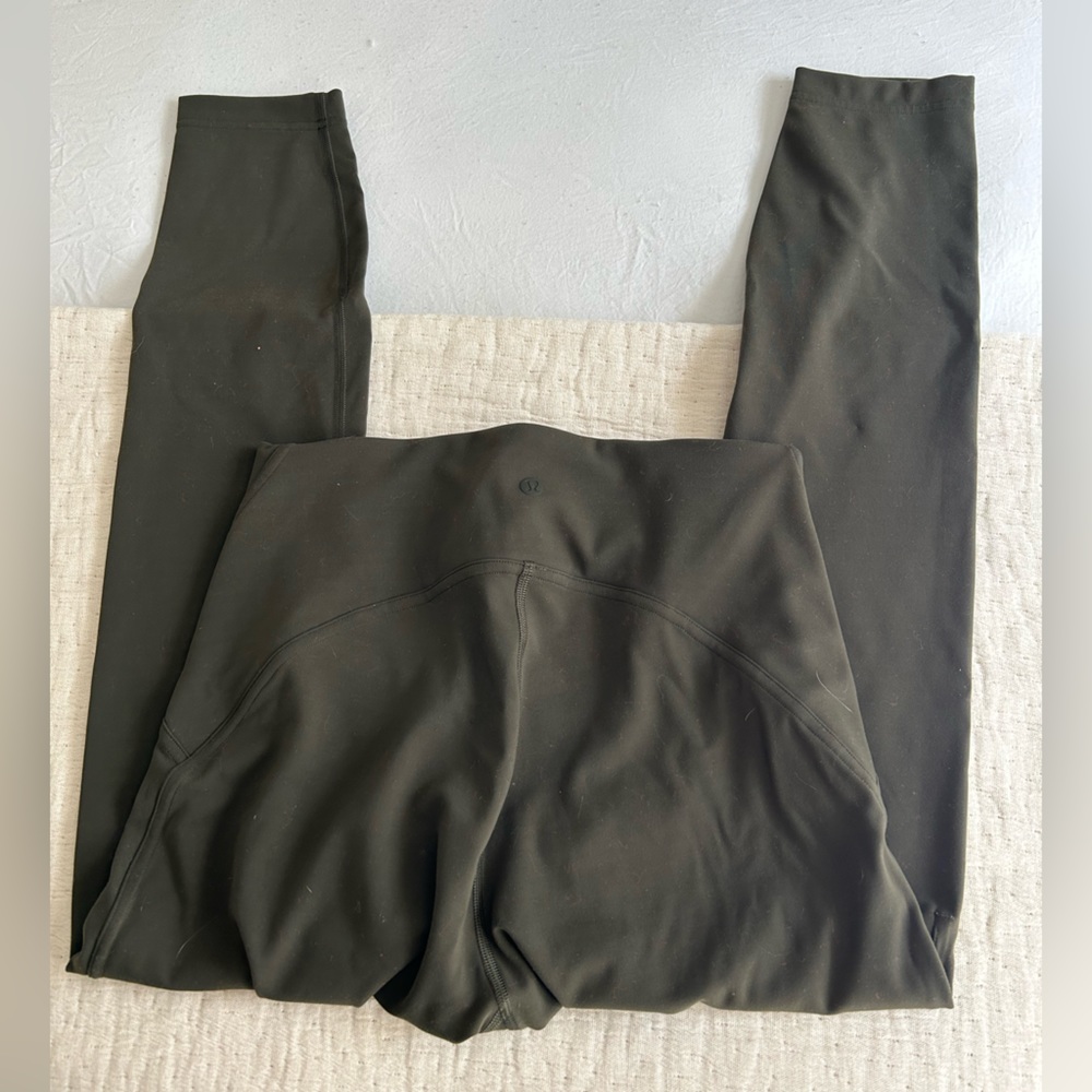 Lululemon yoga pants